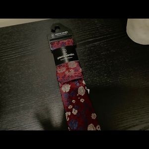 Pierre Cardin tie and pocket square